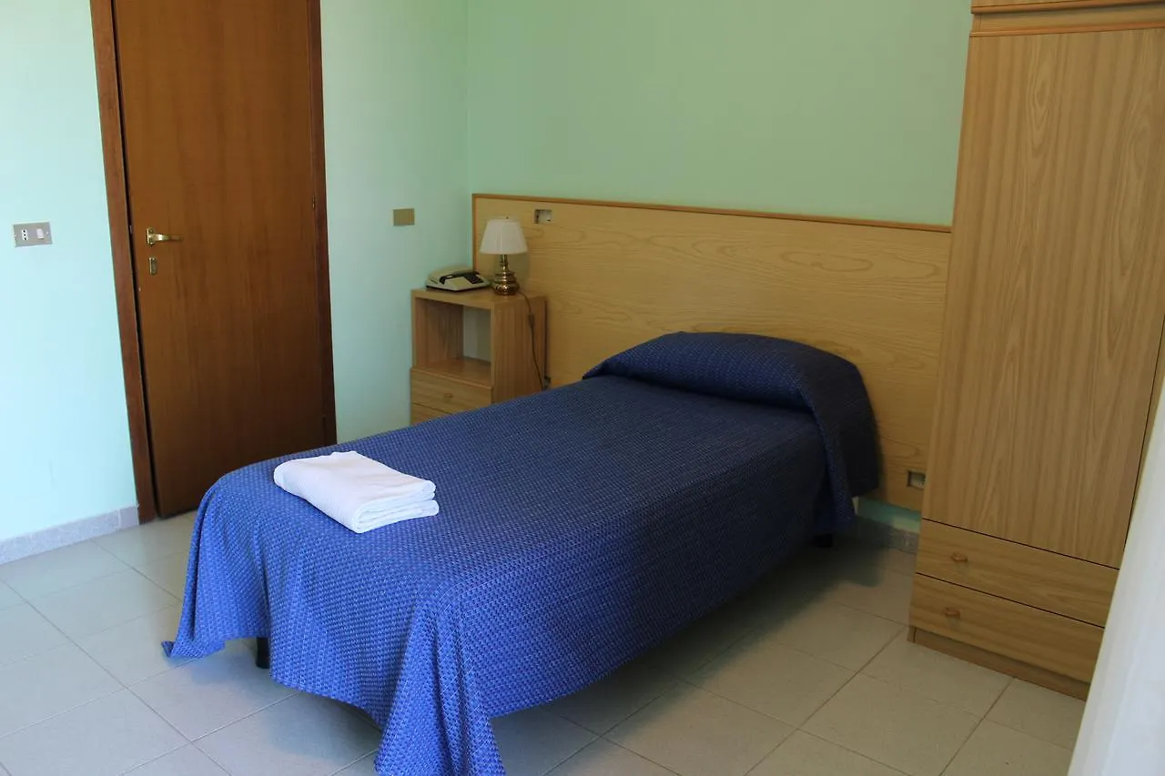Hotel Certosa Чертоза-ди-Павия 3*,  Италия